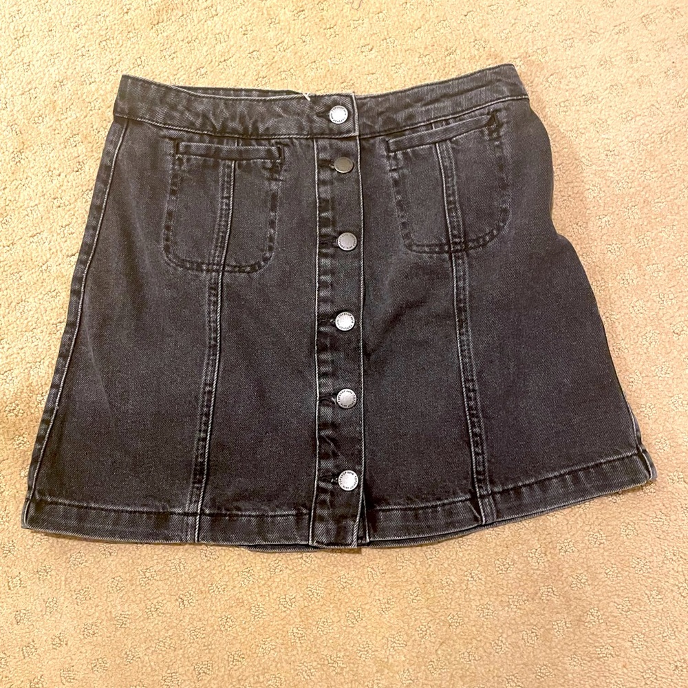 Black denim skirt Size 6